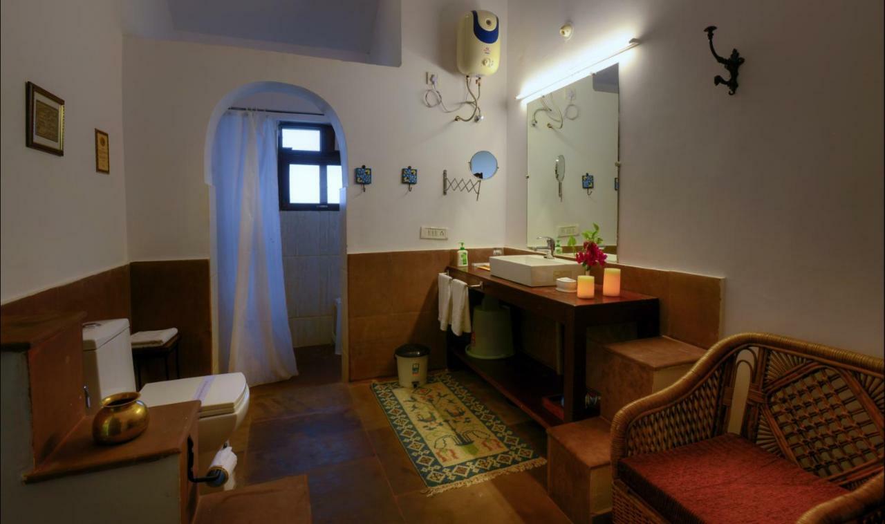 Отель Courtyard House Канха Экстерьер фото